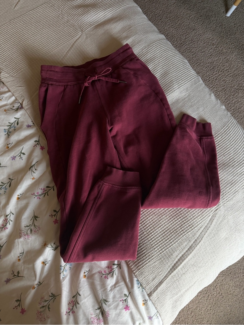 Lululemon Scuba High-Rise Jogger - Picture 4 of 4
